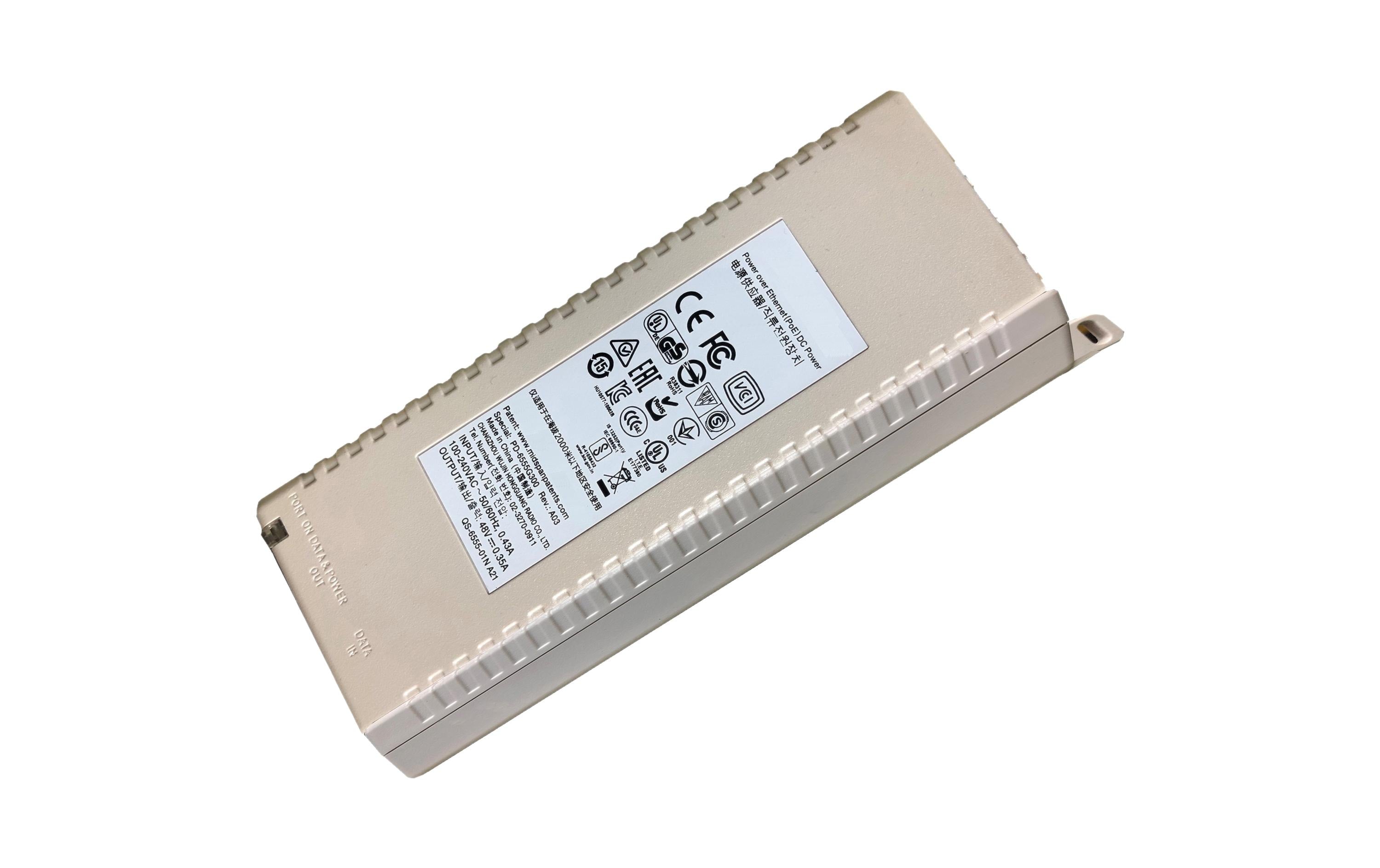 HPE Aruba Networking PoE Injector InstantOn R8W31A 15.4W
